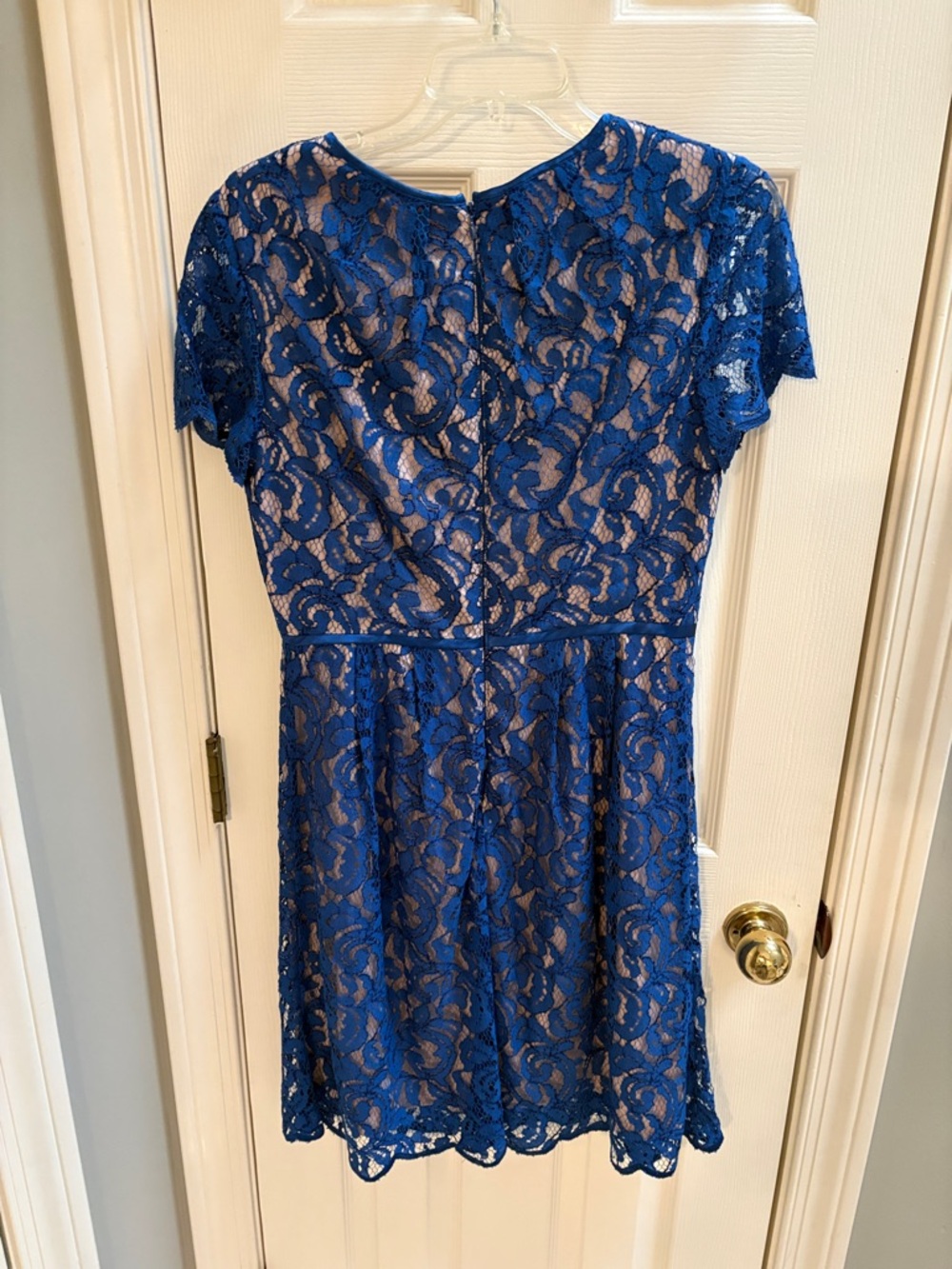 NWOT Adrianna Papell lace dress size 10 - Picture 2 of 4